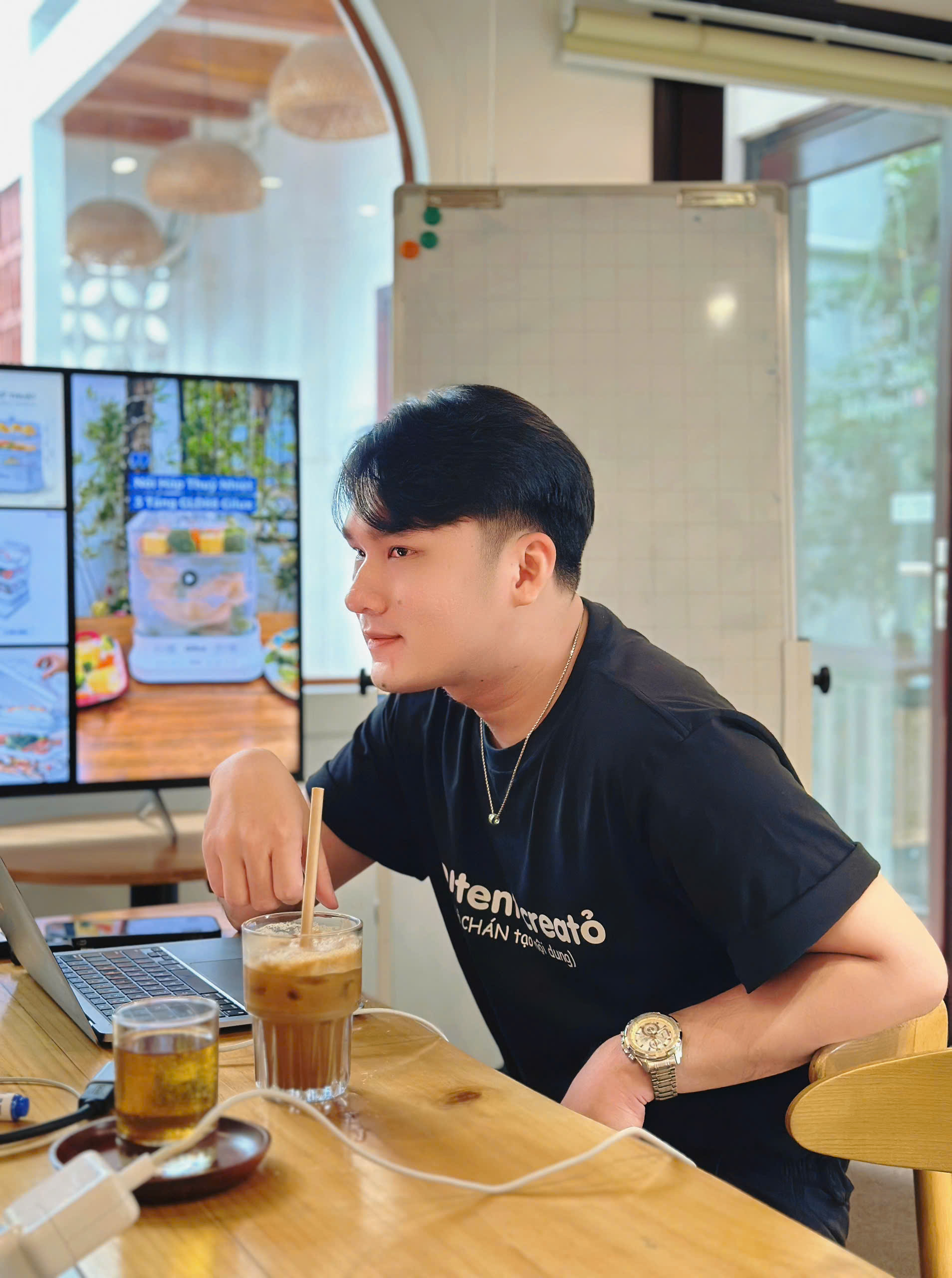 Ảnh hậu trường BTS
